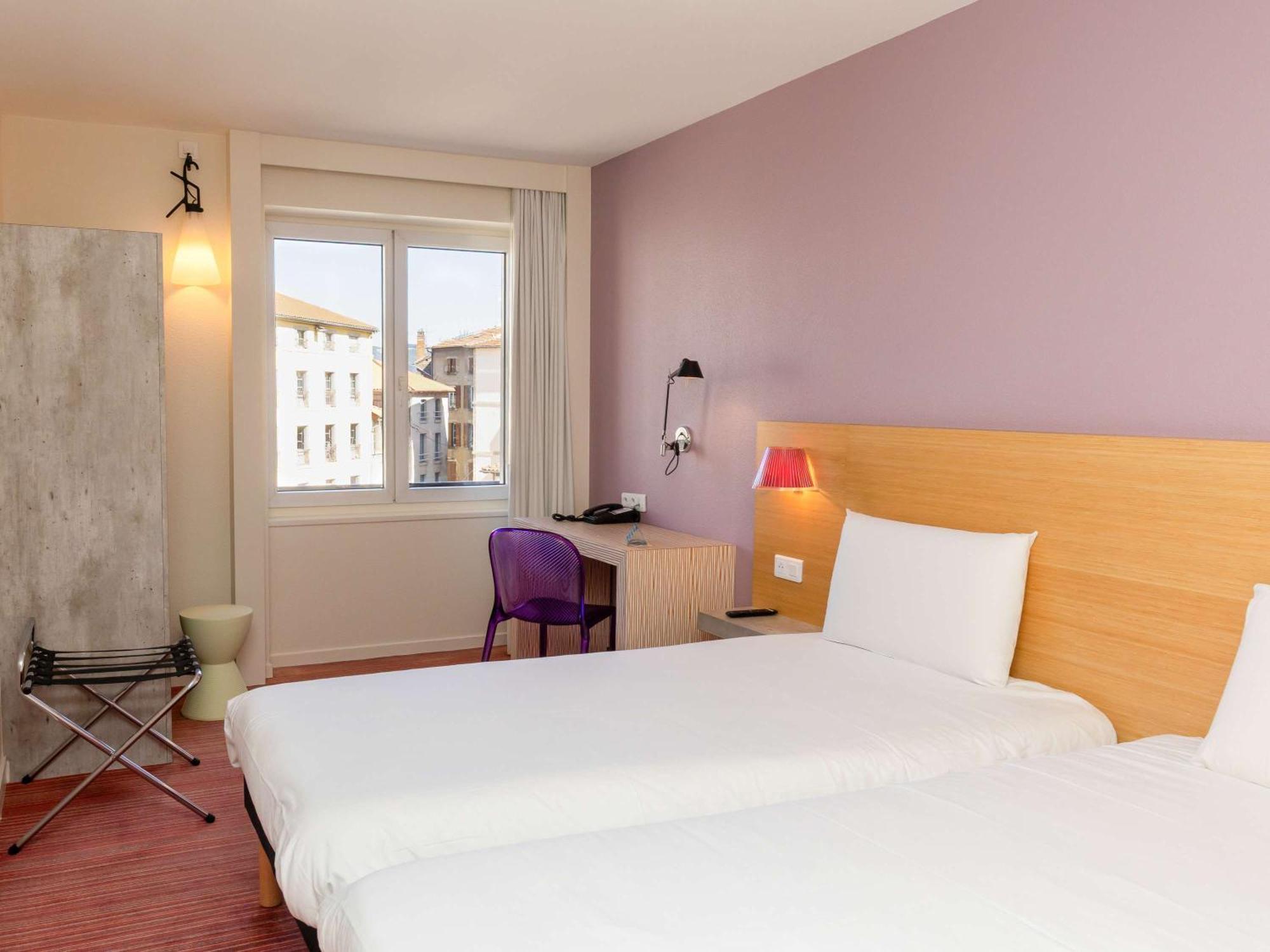 Ibis Styles Le Puy En Velay Hotel Kültér fotó