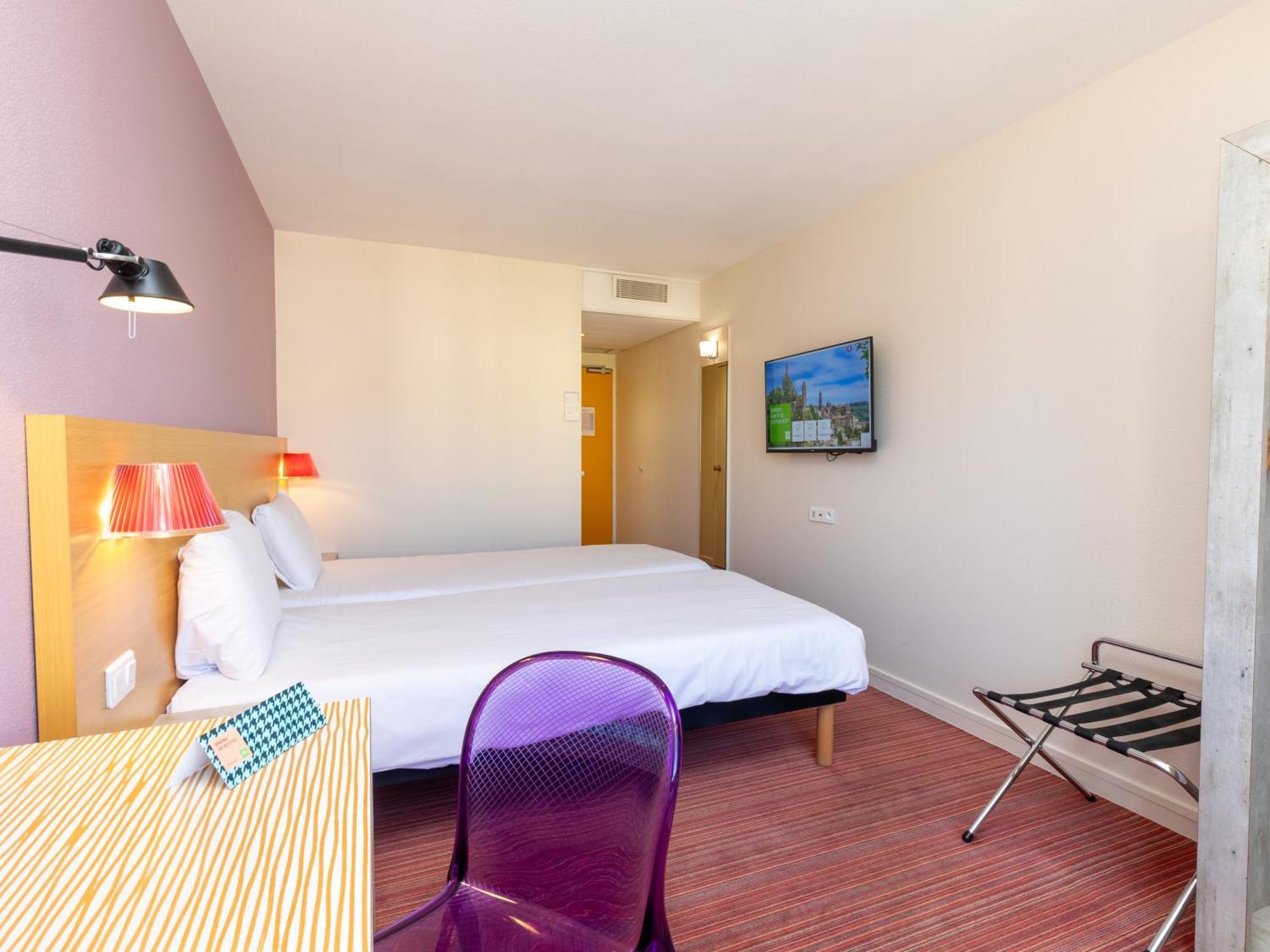 Ibis Styles Le Puy En Velay Hotel Kültér fotó