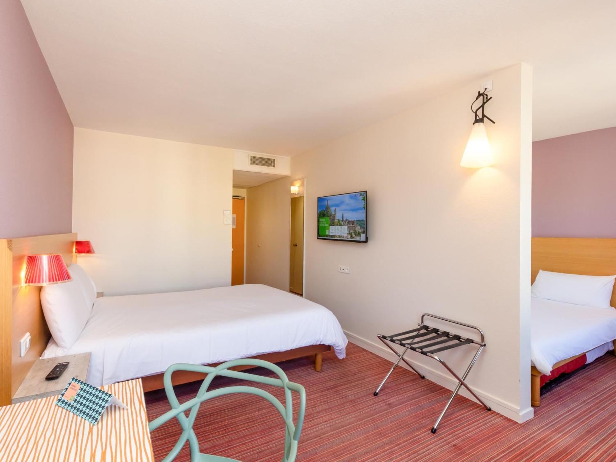 Ibis Styles Le Puy En Velay Hotel Kültér fotó
